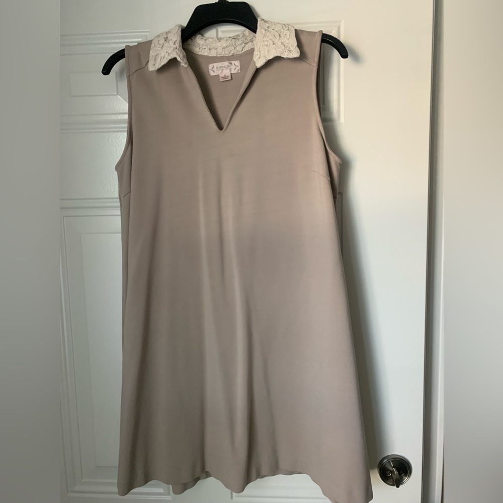 Classic Nanette Lepore Taupe Sleeveless  Dress with Ivory Lace Collar Size 10